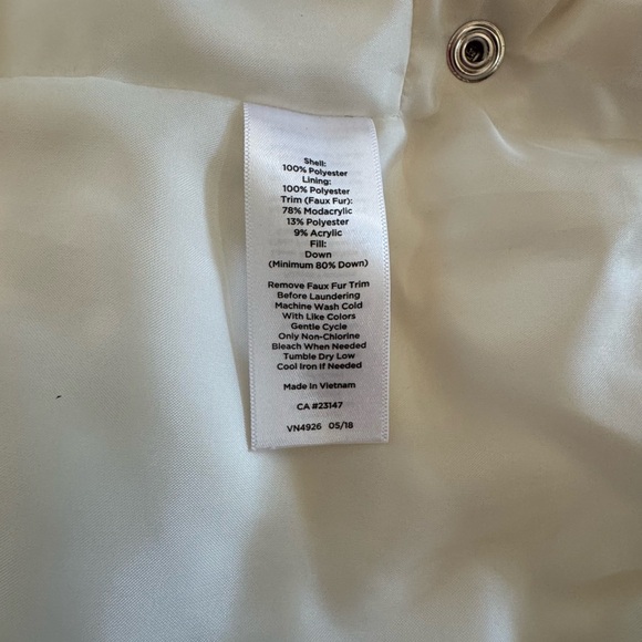 Talbots Quilted Ivory Down Puffer Vest - Picture 5 of 7